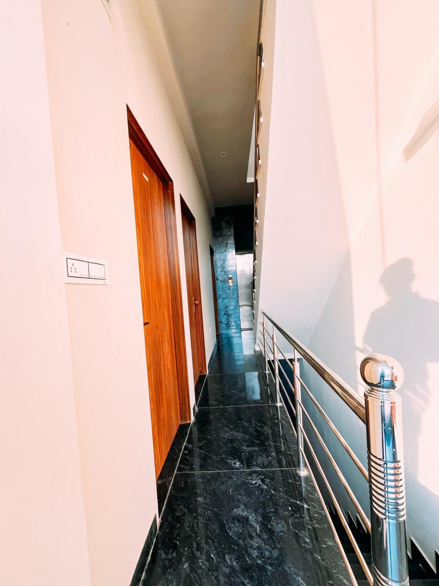 Hotel Pooja 斋浦尔 外观 照片