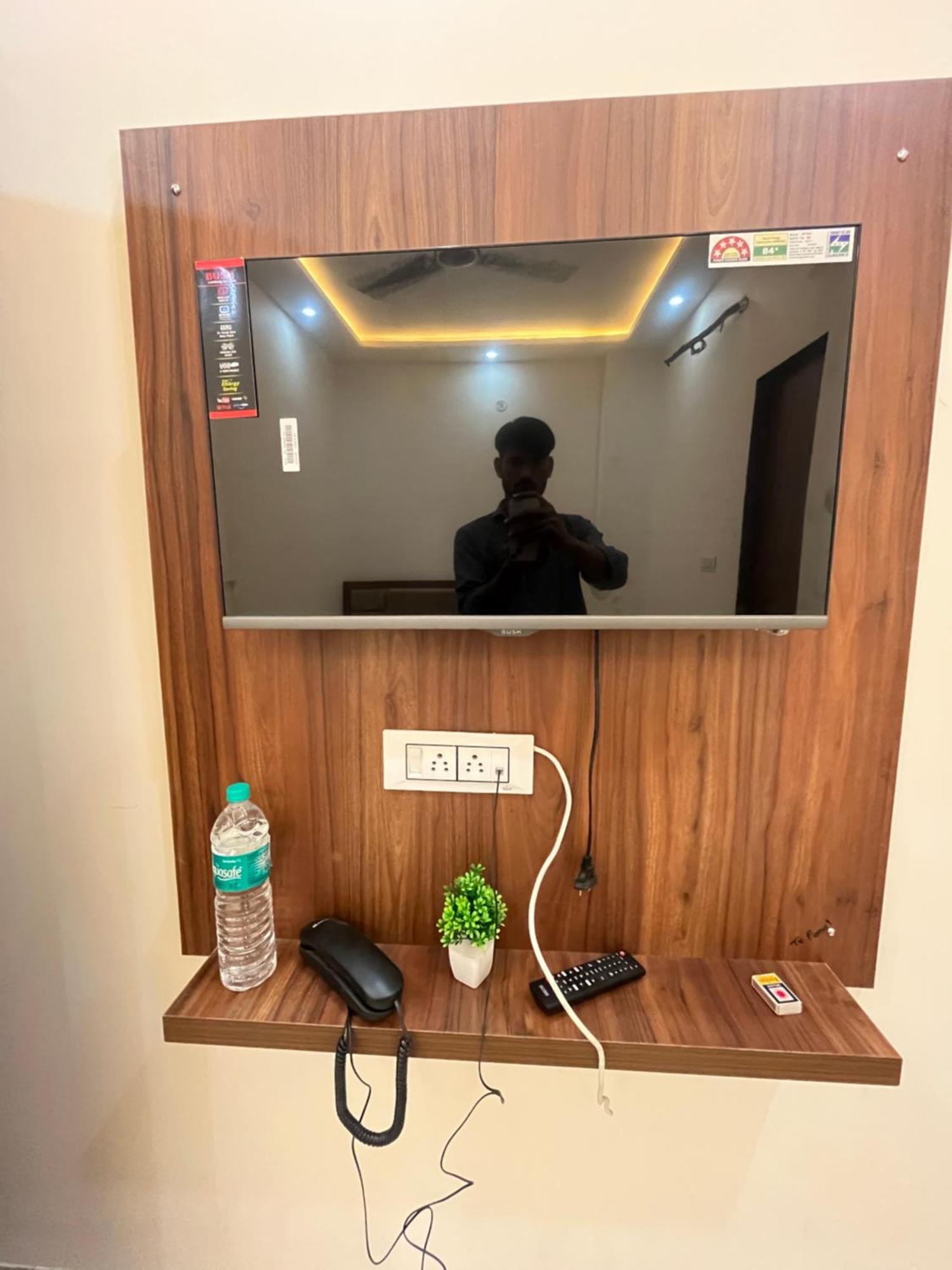 Hotel Pooja 斋浦尔 外观 照片